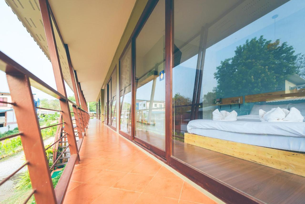 Wang Jai Kwang Space Inn Chongsadao Exterior photo